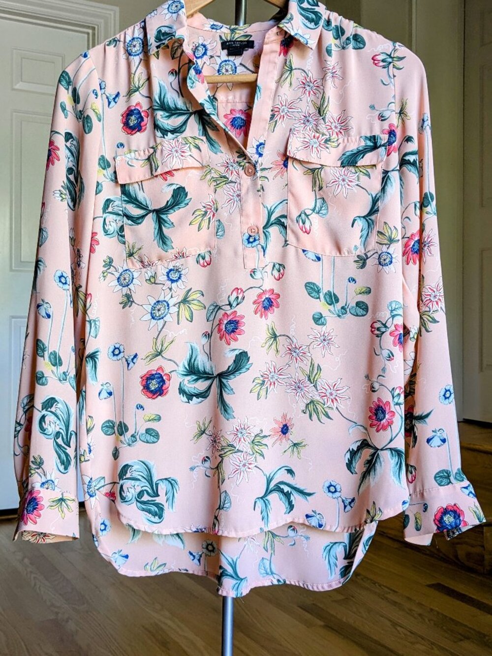 Ann Taylor floral blouse